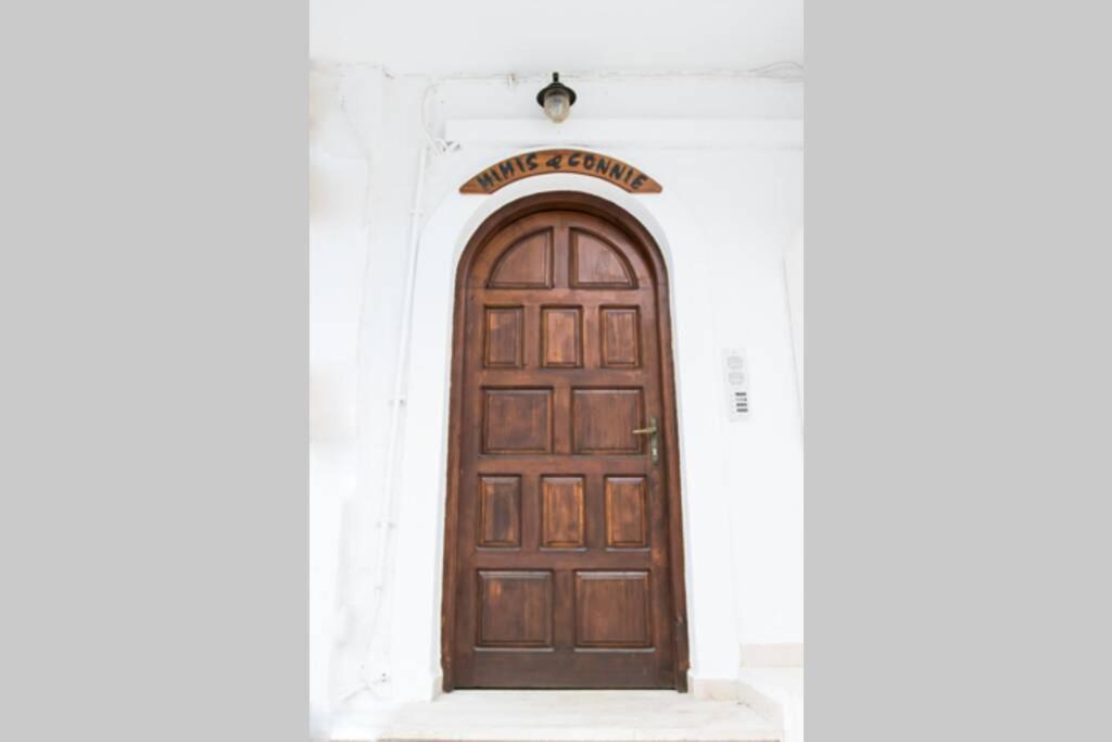 Mimis & Connie 1 Appartement Karpathos Buitenkant foto