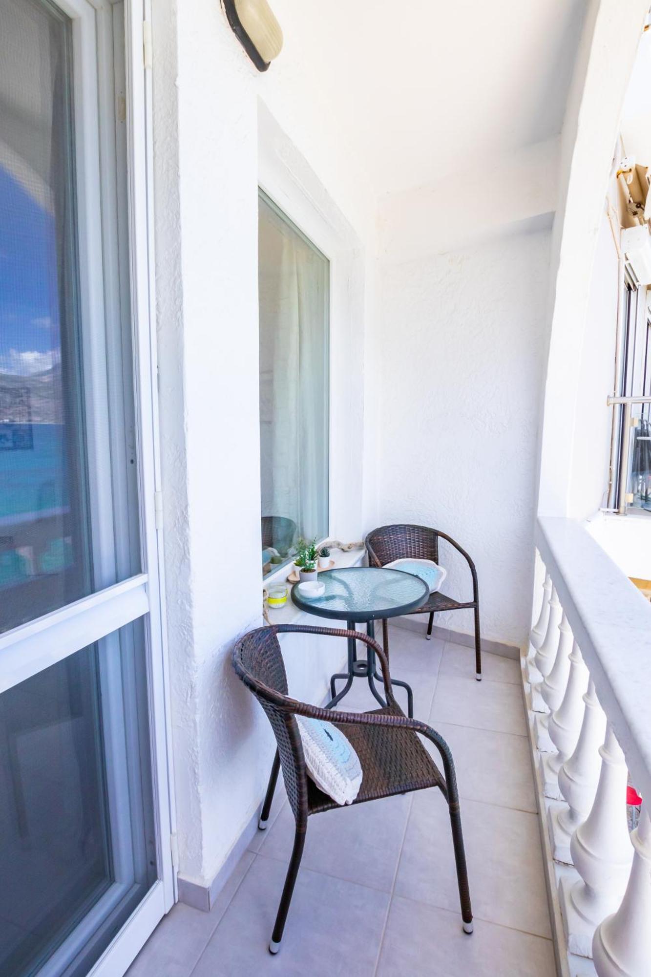 Mimis & Connie 1 Appartement Karpathos Buitenkant foto