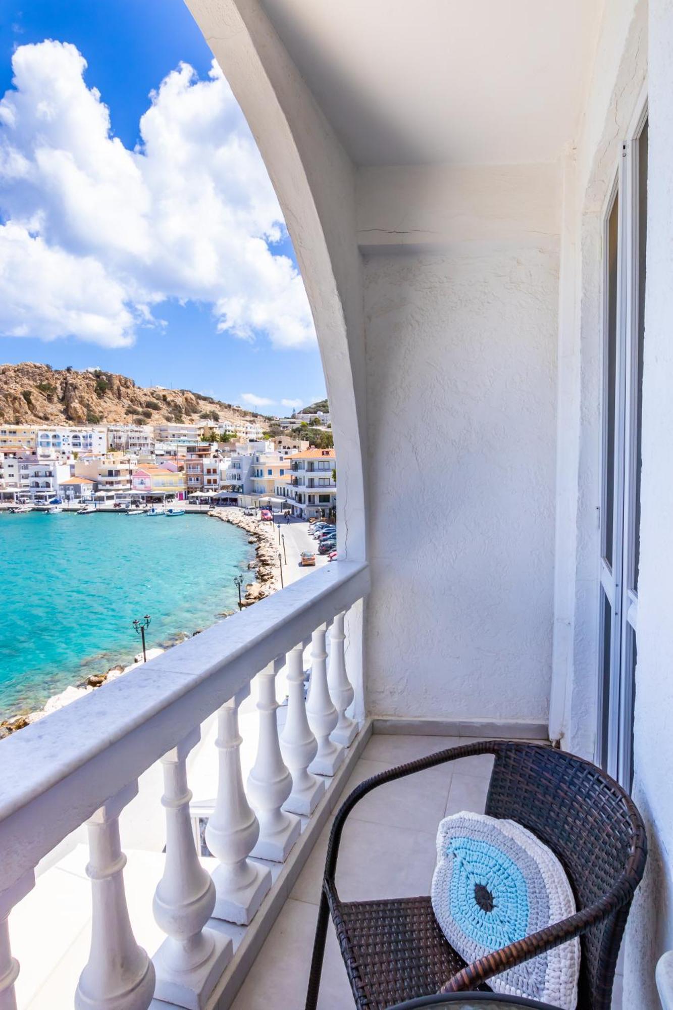 Mimis & Connie 1 Appartement Karpathos Buitenkant foto